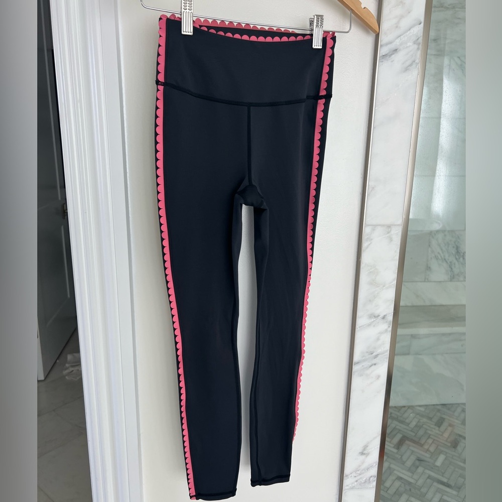 IVL scallop legging